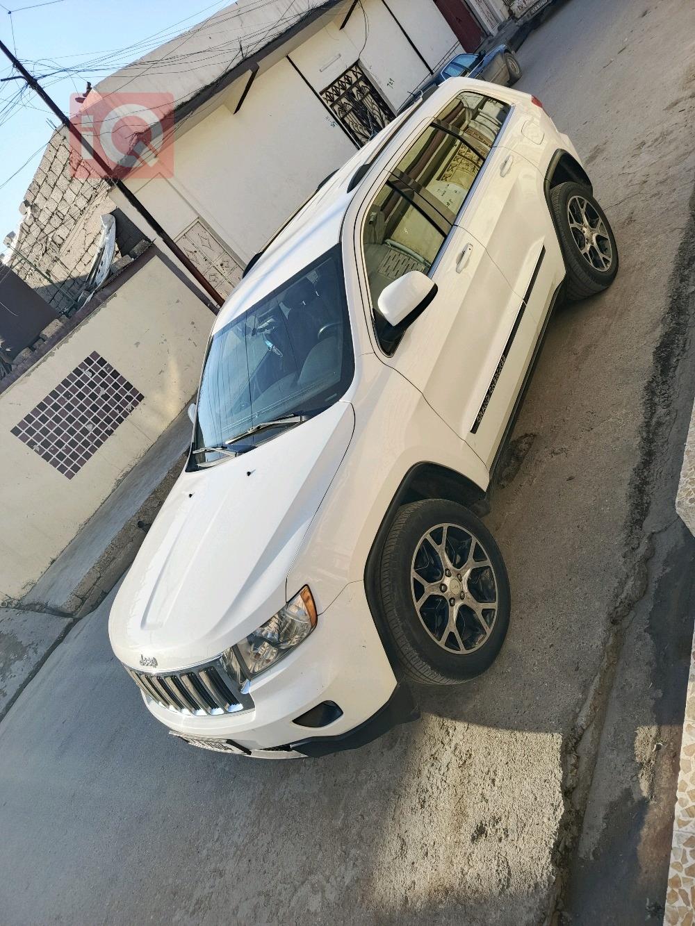 جيب جراند شيروكي